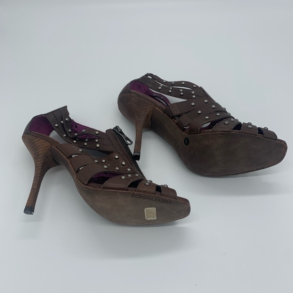 Stunning Vintage Studded Leather and Zipper Heels - Picture 6 of 14